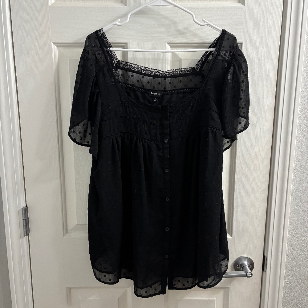 Torrid Black Square Neck Clipdot Blouse Size 2